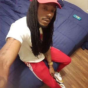 Meet your Posher, Runako